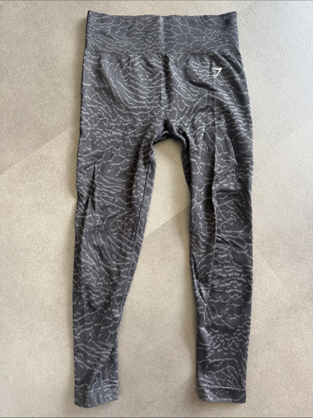 Gymshark Black Large Leggings Scrunch Butt